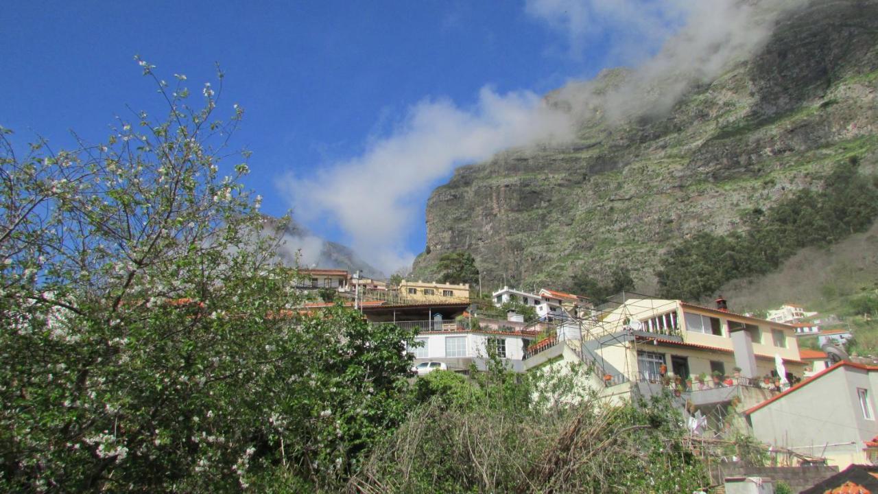 Valley Of Nuns Holiday Apartments Curral Das Freiras Extérieur photo