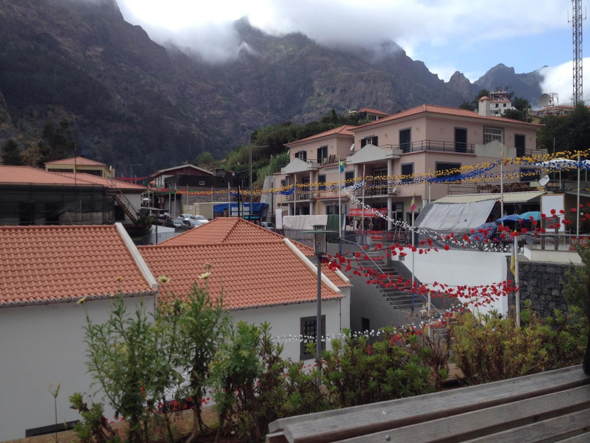 Valley Of Nuns Holiday Apartments Curral Das Freiras Extérieur photo