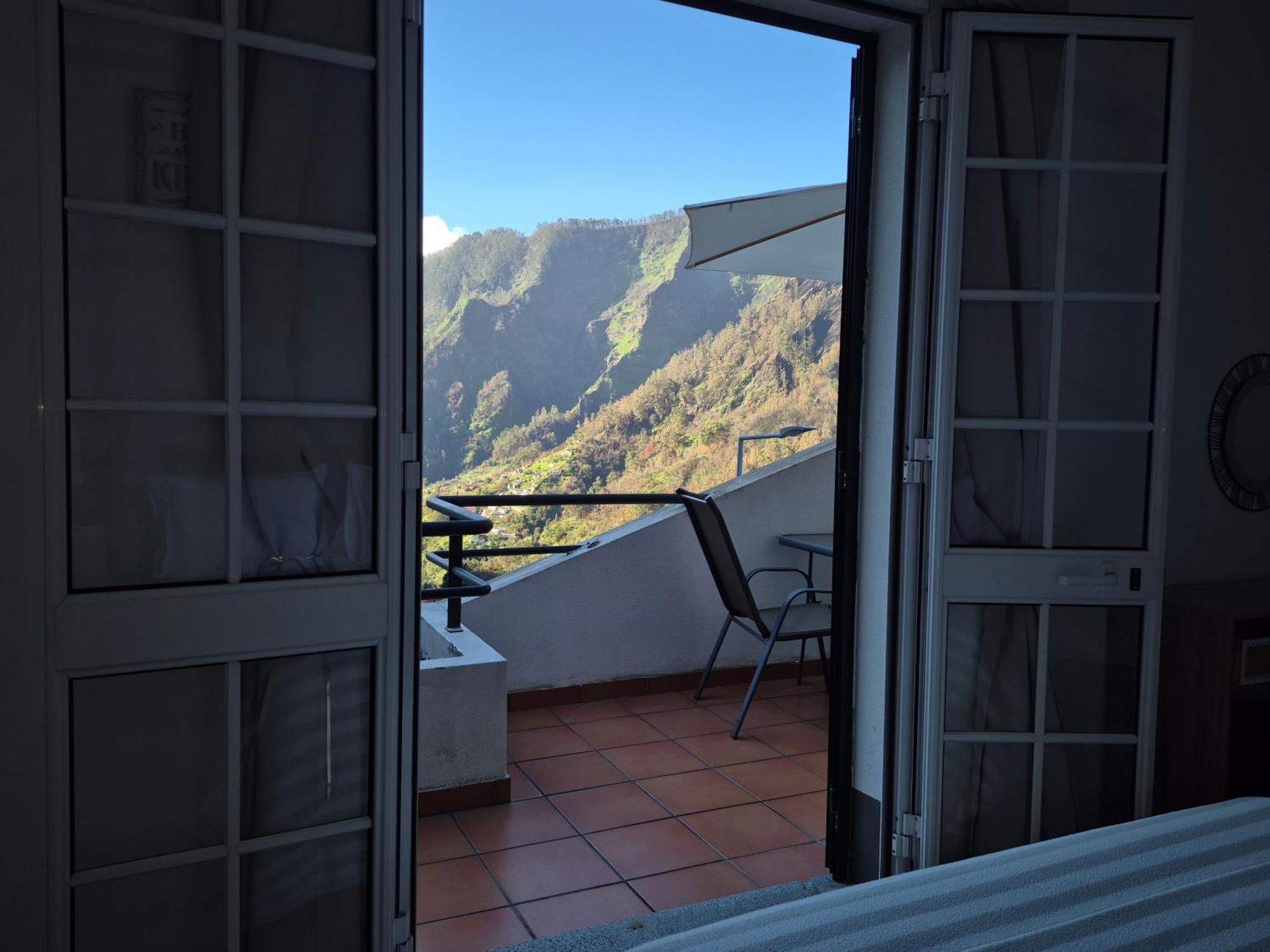 Valley Of Nuns Holiday Apartments Curral Das Freiras Extérieur photo