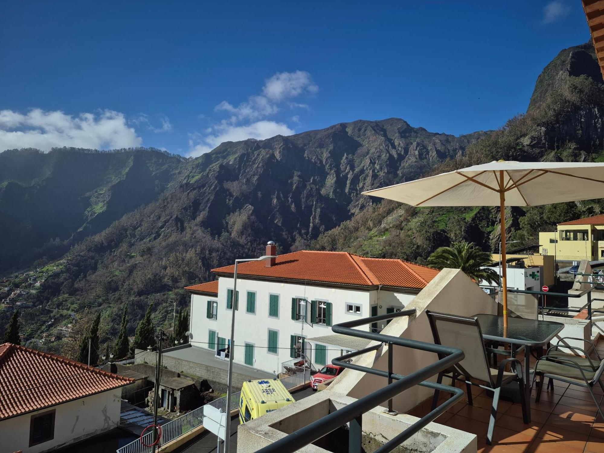 Valley Of Nuns Holiday Apartments Curral Das Freiras Extérieur photo